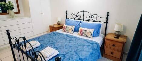 Strykejern/-brett, wi-fi og sengetøy