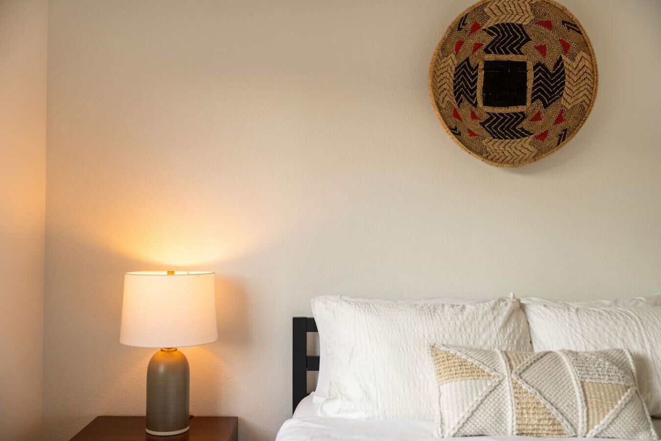 3 habitaciones, escritorio, cuna de viaje y wifi gratis 