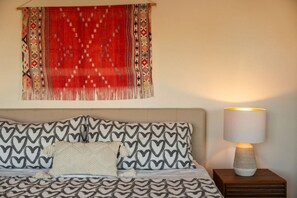 3 bedrooms, desk, travel cot, free WiFi