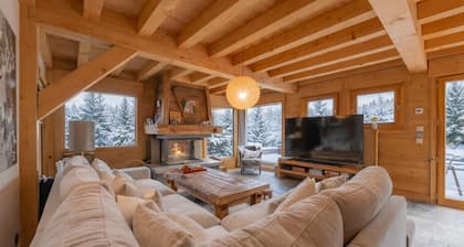 Luxury Chalet Pool & Jacuzzi near Megeve, Cordon, France