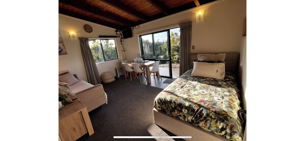 3 Schlafzimmer, Bügeleisen/Bügelbrett, WLAN, Bettwäsche