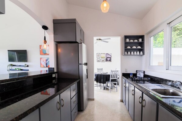 Condo, 3 Bedrooms, Smoking, Private Pool | Interior