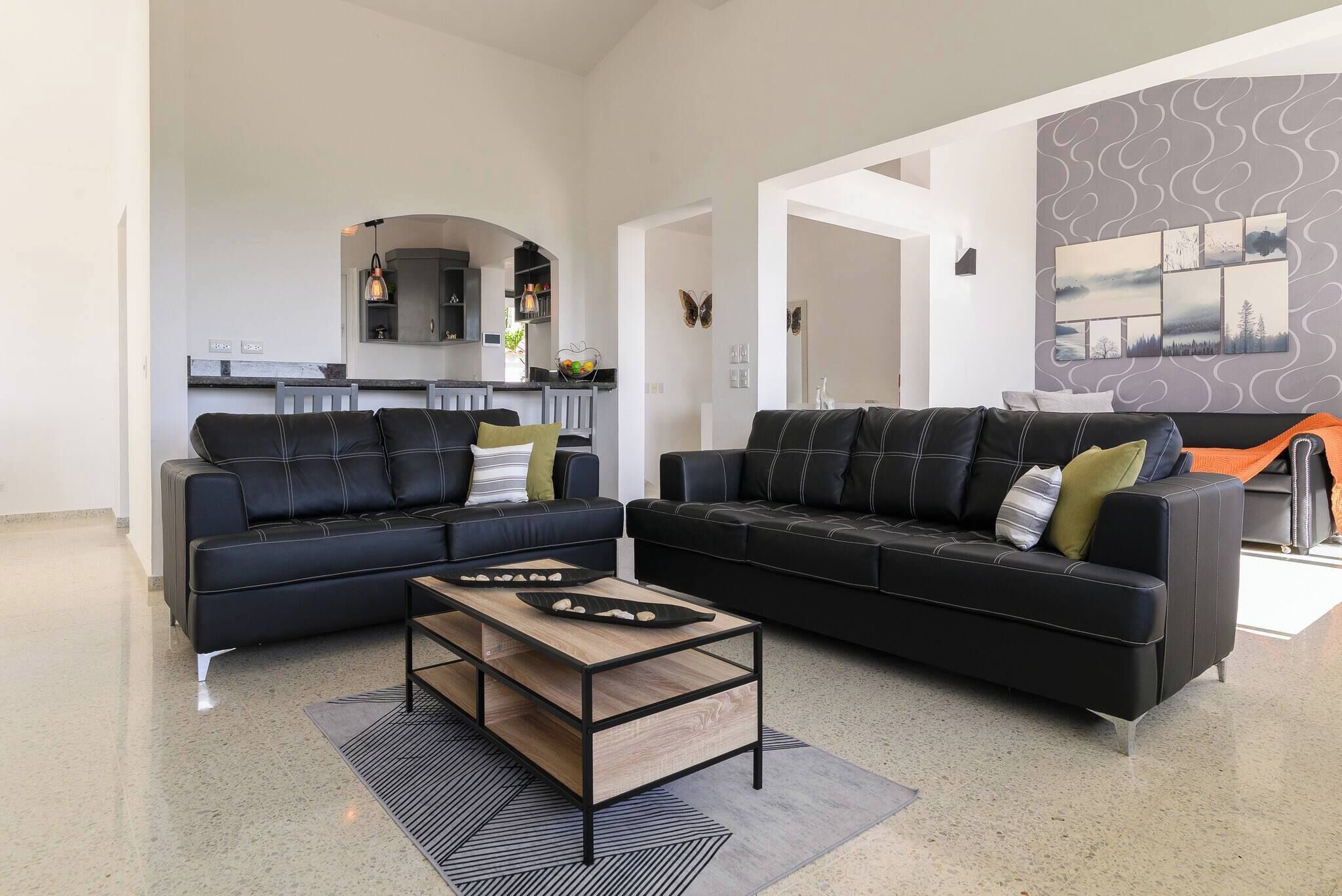 Condo, 3 phòng ngủ, hút thuốc, hồ bơi riêng | Phòng khách