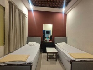 مكتب وواي فاي مجانًا