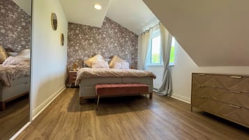 2 Schlafzimmer, Bügeleisen/Bügelbrett, WLAN, Bettwäsche