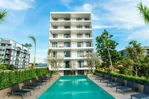 Terrace/patio - Sleek 2 Bed Apt T2-818 (Chalong)