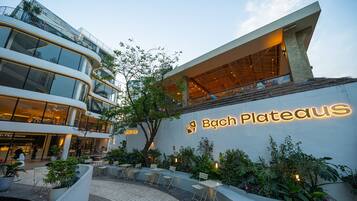 Fachada de la propiedad