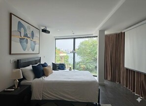 Chambre Deluxe double, vue sur le lac | Bureau, accès au Wi-Fi (inclus), literie fournie