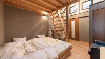 スタンダード ツインルーム バルコニー オーシャンビュー | デスク、ノートパソコン用作業スペース、ベッドシーツ