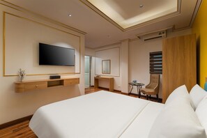 Standard Double Room, City View - Grand Vinh Tuy Hotel & Spa Ha Noi (Hanoi)