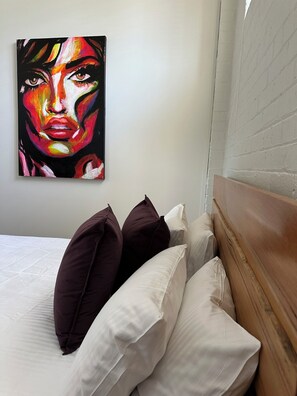 مكواة/لوح كي وواي فاي مجانًا