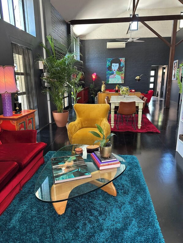 Luxury Apartment, Patio, Garden View | Living area