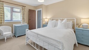 3 Schlafzimmer, Bügeleisen/Bügelbrett, Reisekinderbett, kostenloses WLAN