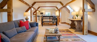 Stockmans Cottage - Pet Friendly, Todenham