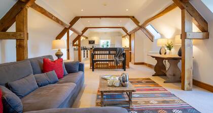 Stockmans Cottage - Pet Friendly, Todenham