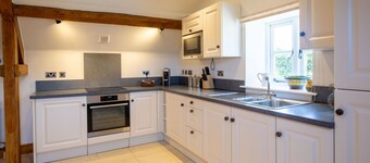 Lower Farmhouse - Pet Friendly, Todenham
