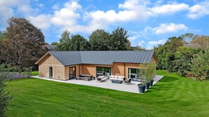 Exterior - Lambs Lawn - Pet Friendly, Westbury near Devizes (Westbury Near Devizes)