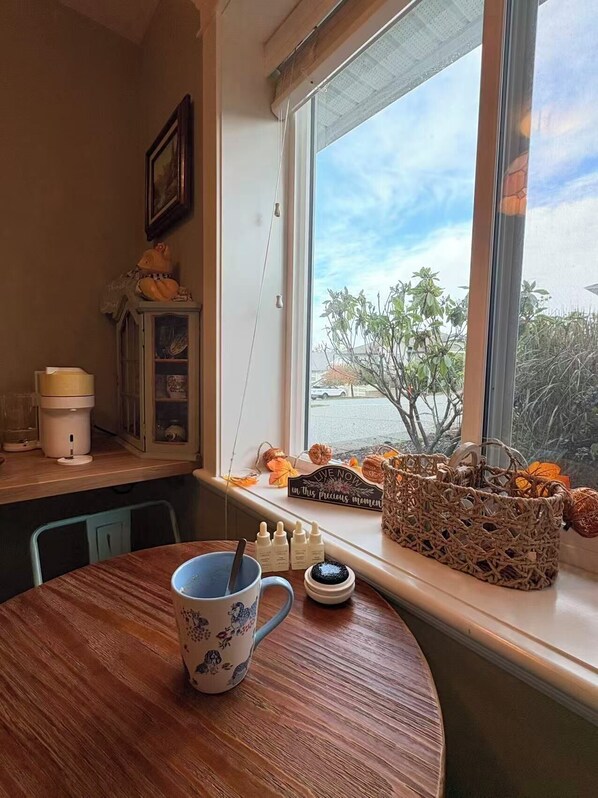 المنشأة من الداخل