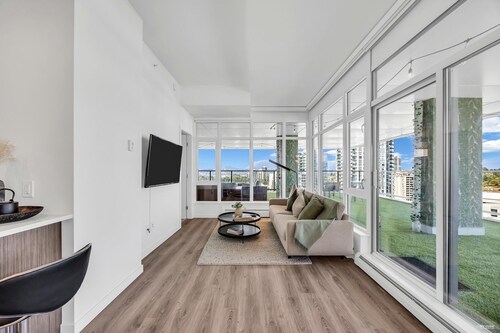 Modern 2 Bed 2 Bath Condo with Parking, Patio & Amenities – Prime Location