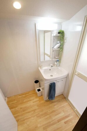 Apartment | Badezimmer