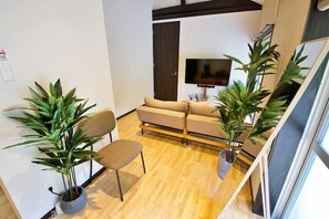 Apartment | Living area