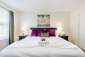 5 habitaciones, escritorio, tabla de planchar con plancha y wifi gratis 