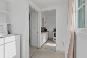 Unclassified image, 3 of 10, button - Corner cozy apartment (Mountain Home)