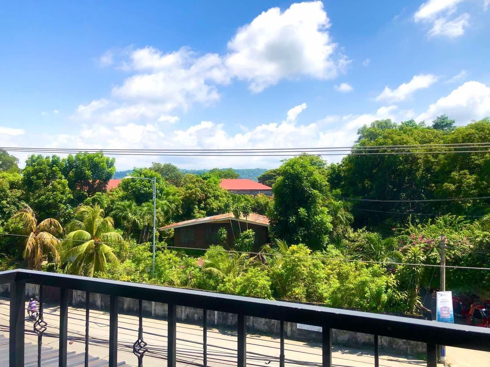 إطلالة من الشرفة