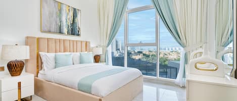 Signature Apartment, City View | In-room safe, laptop workspace, blackout drapes, iron/ironing board