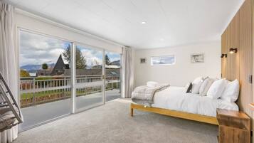 2 bedrooms, iron/ironing board, travel crib, WiFi