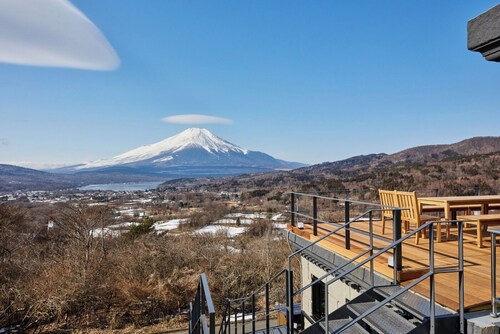 BBQ with a view of Mt Fuji and Lake Yamanaka | Ma / Minamitsuru-gun Yamanashi