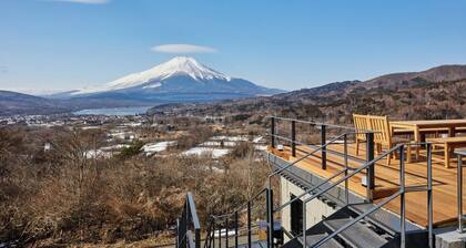 BBQ with a view of Mt Fuji and Lake Yamanaka | Ma / Minamitsuru-gun Yamanashi