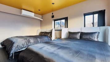 5 bedrooms, free WiFi, bed sheets