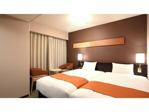 1 bedroom, desk, iron/ironing board, free WiFi - Hollywood Twin Room Nonsmoking | Breakfast included / Kanazawa Ishikawa (Kanazawa)