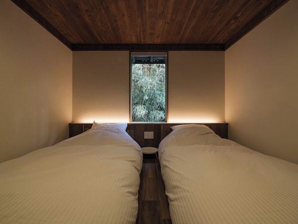 Desk, free WiFi, bed sheets