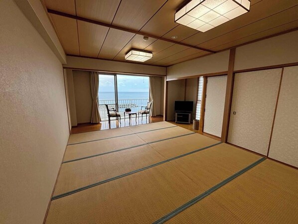 Interior - Entire building available for rent Maximum 22 pe / Ibusuki Kagoshima (Ibusuki)