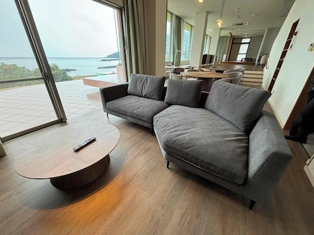 TV. Entire building available for rent Maximum 22 pe / Ibusuki Kagoshima