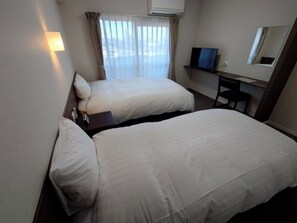 Room - NonSmoking Twin Room 6th Floor Room Only Pla / Miyakogun Fukuoka (Miyakogun)