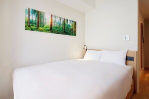 Schreibtisch, kostenloses WLAN, Bettwäsche