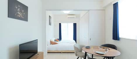 1 quarto, Wi-Fi de cortesia, roupa de cama