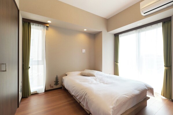 1 bedroom, free WiFi, bed sheets