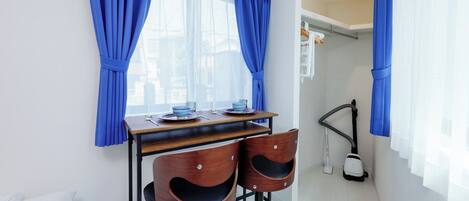 1 soverom, wi-fi (inkludert) og sengetøy