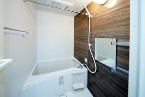 Haartrockner, Handtücher