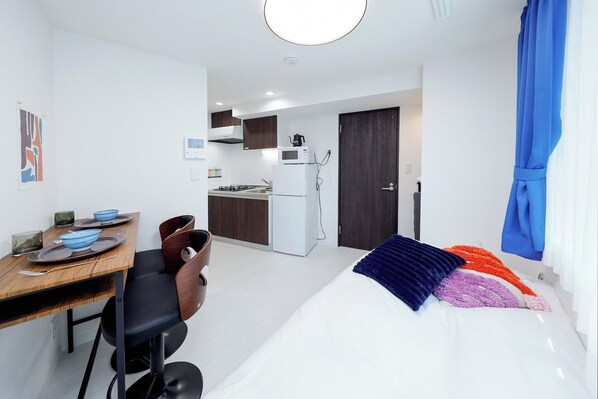 1 chambre, accès au Wi-Fi (inclus), literie fournie
