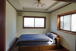 2 Schlafzimmer, Schreibtisch, kostenloses WLAN, Bettwäsche