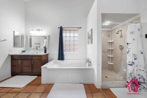 Shower, towels