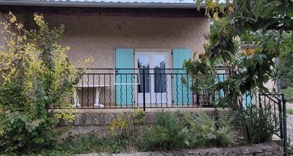 Quiet, detached house close to shops and hiking trails.