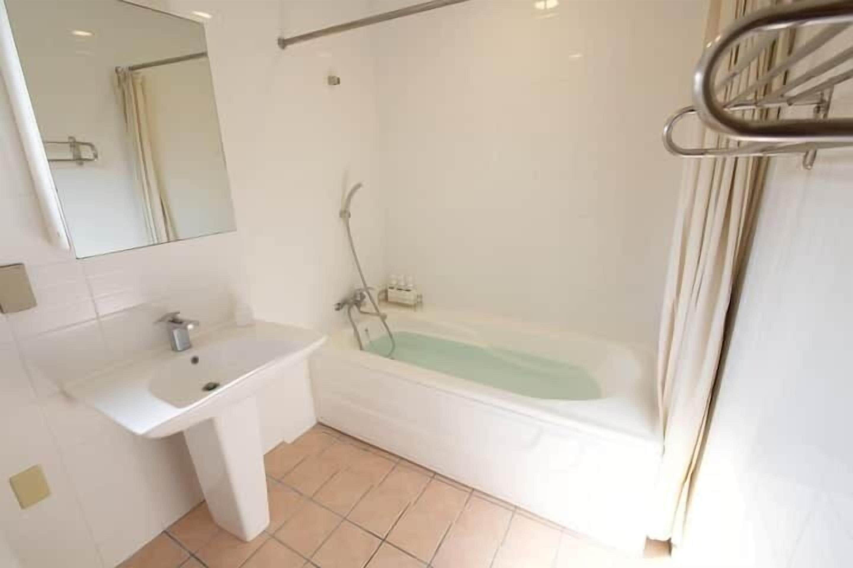 Apartment | Bathroom