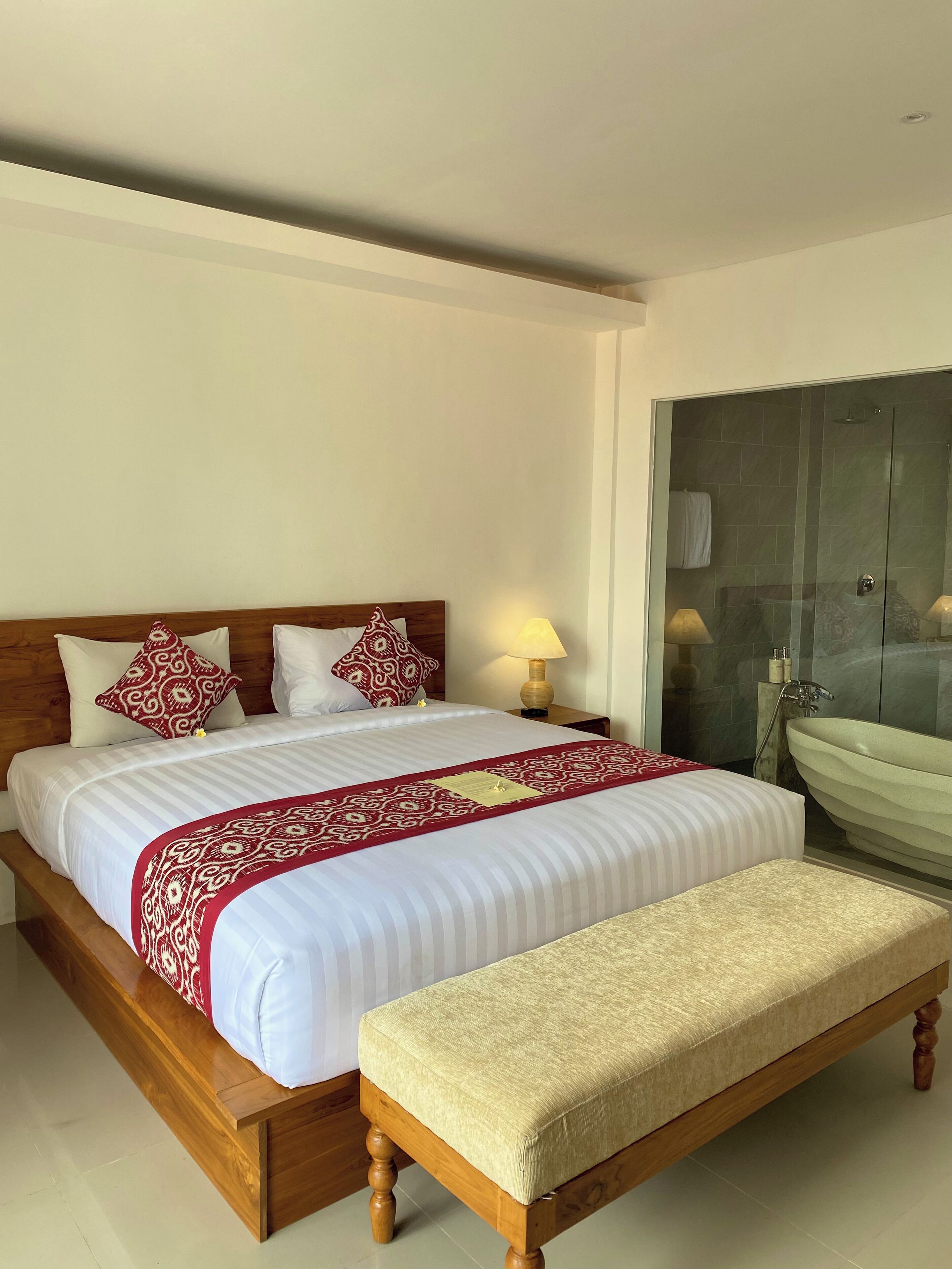 Deluxe Double Room | In-room safe, blackout curtains, free WiFi