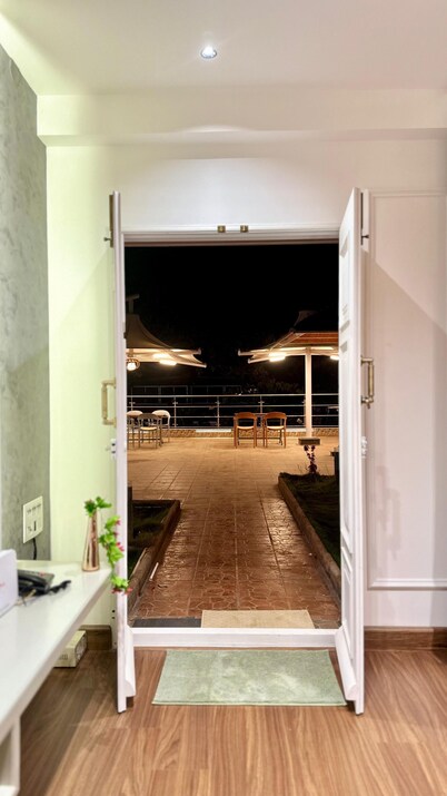 3BHK Luxurious apartment, Open balcony, Workspace and Majlis.